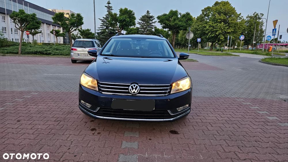 Volkswagen Passat 2.0 TDI DPF Comfortline DSG - 40