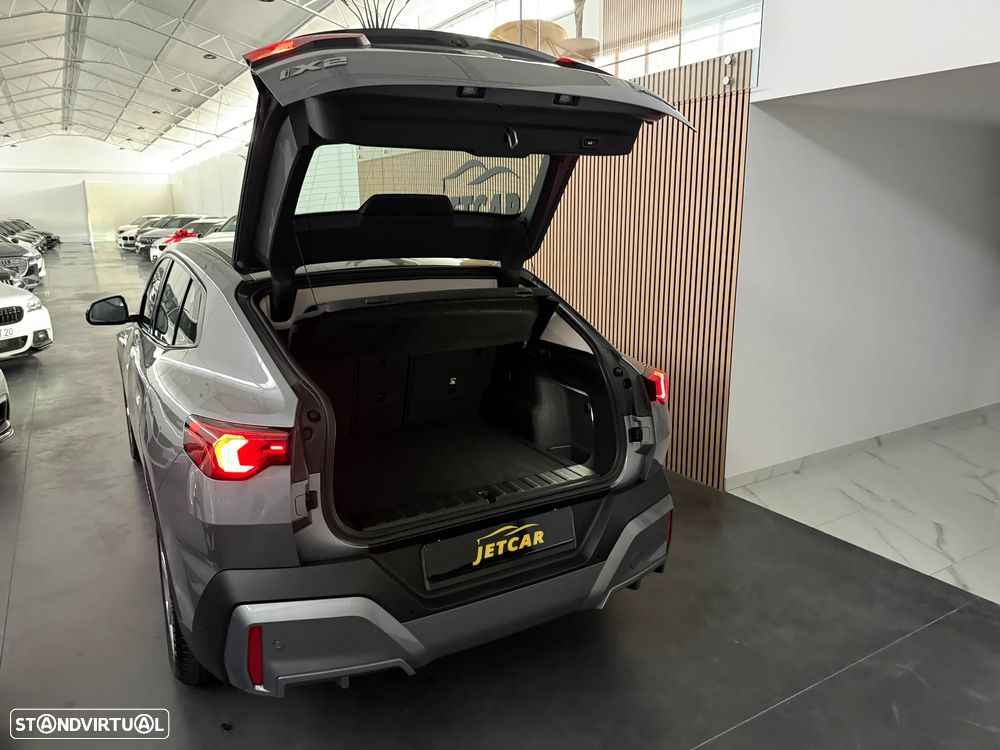 BMW iX2 xDrive30 - 17