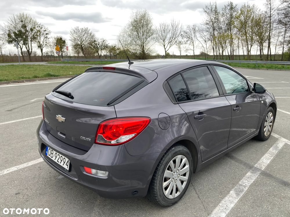 Chevrolet Cruze 1.8 LT - 5