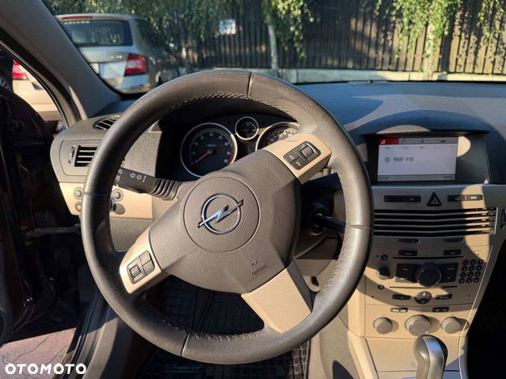 Opel Astra 1.8 Cosmo - 20