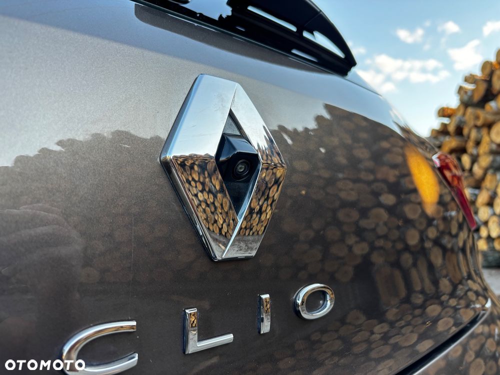 Renault Clio TCe 100 INTENS - 29