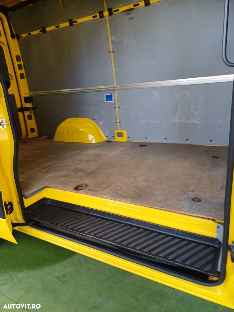 Mercedes-Benz SPRINTER 316 - 22