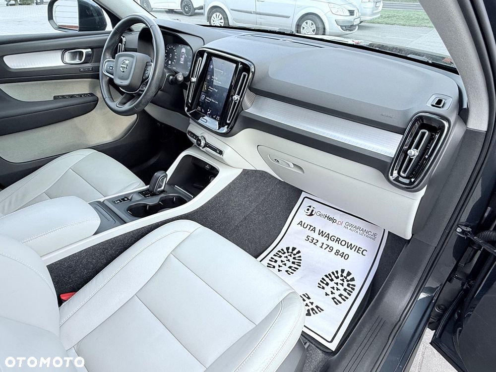 Volvo XC 40 T4 Geartronic Momentum - 17