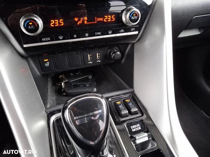 Mitsubishi Eclipse-Cross Plug-In Hybrid 4WD Plus Select - 23