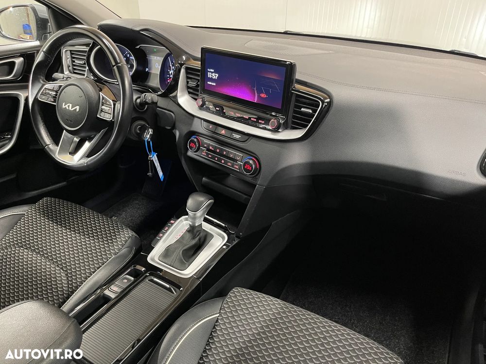 Kia XCeed 1.5 T-GDI 7DCT MHEV Style - 8