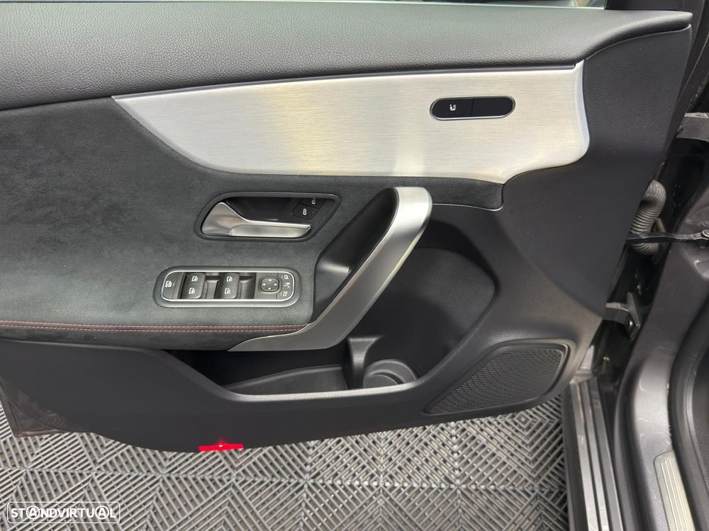 Mercedes-Benz A 200 AMG Line Aut. - 49
