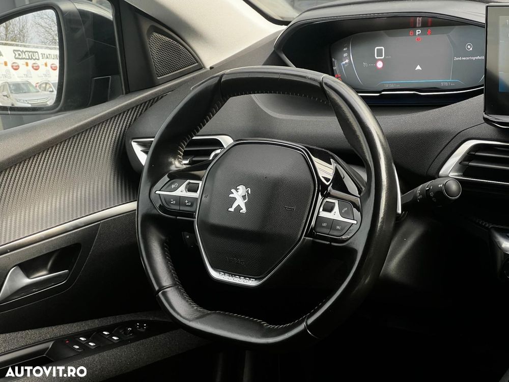 Peugeot 3008 1.2 PureTech 130 EAT8 Allure Pack - 10