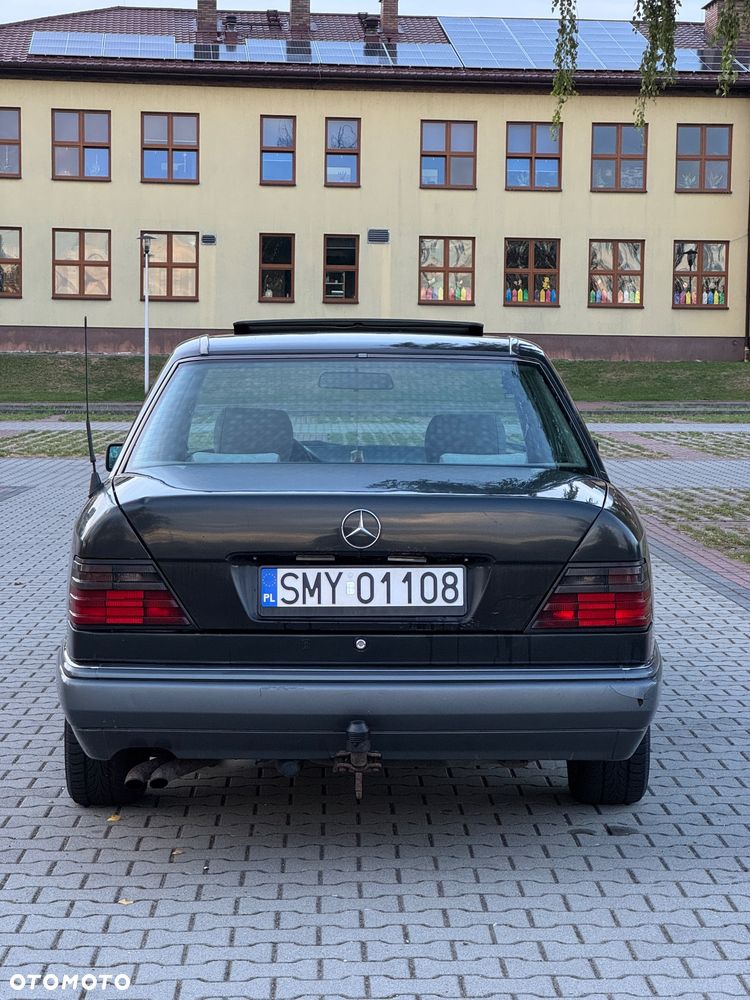 Mercedes-Benz Klasa E - 5