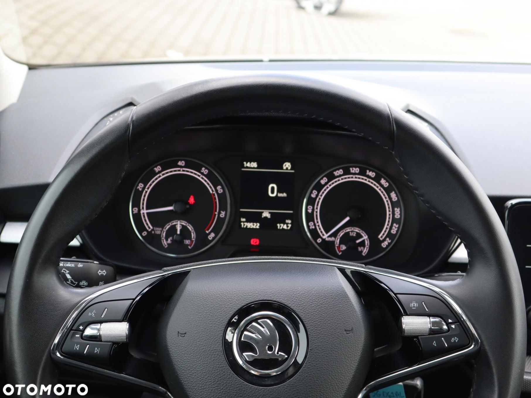 Skoda Fabia - 10