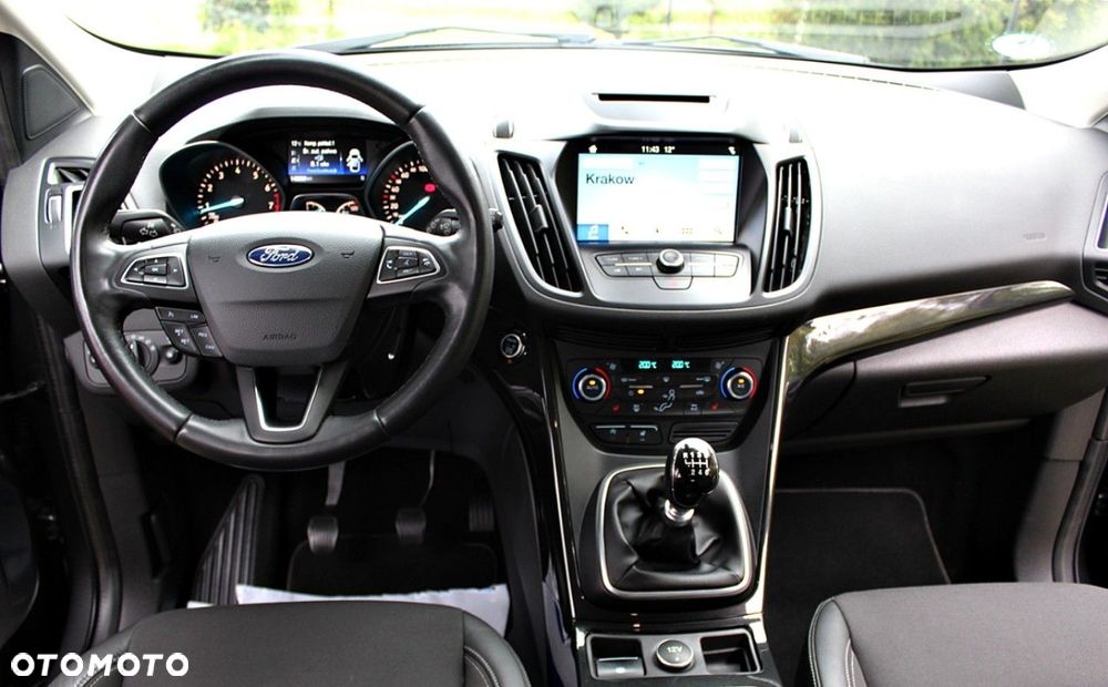 Ford Kuga - 19