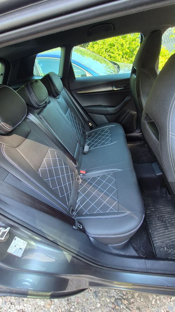 Skoda Karoq 1.5 TSI ACT Sportline DSG - 12