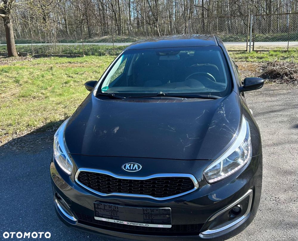 Kia Ceed - 2
