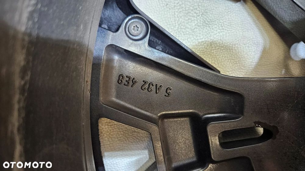 felga bmw i5 g60 8,5x20 5x112 et 28 5a324e8 - 9