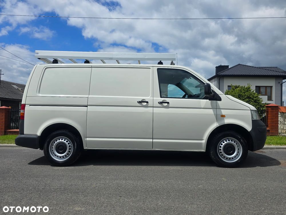 Volkswagen Transporter - 24