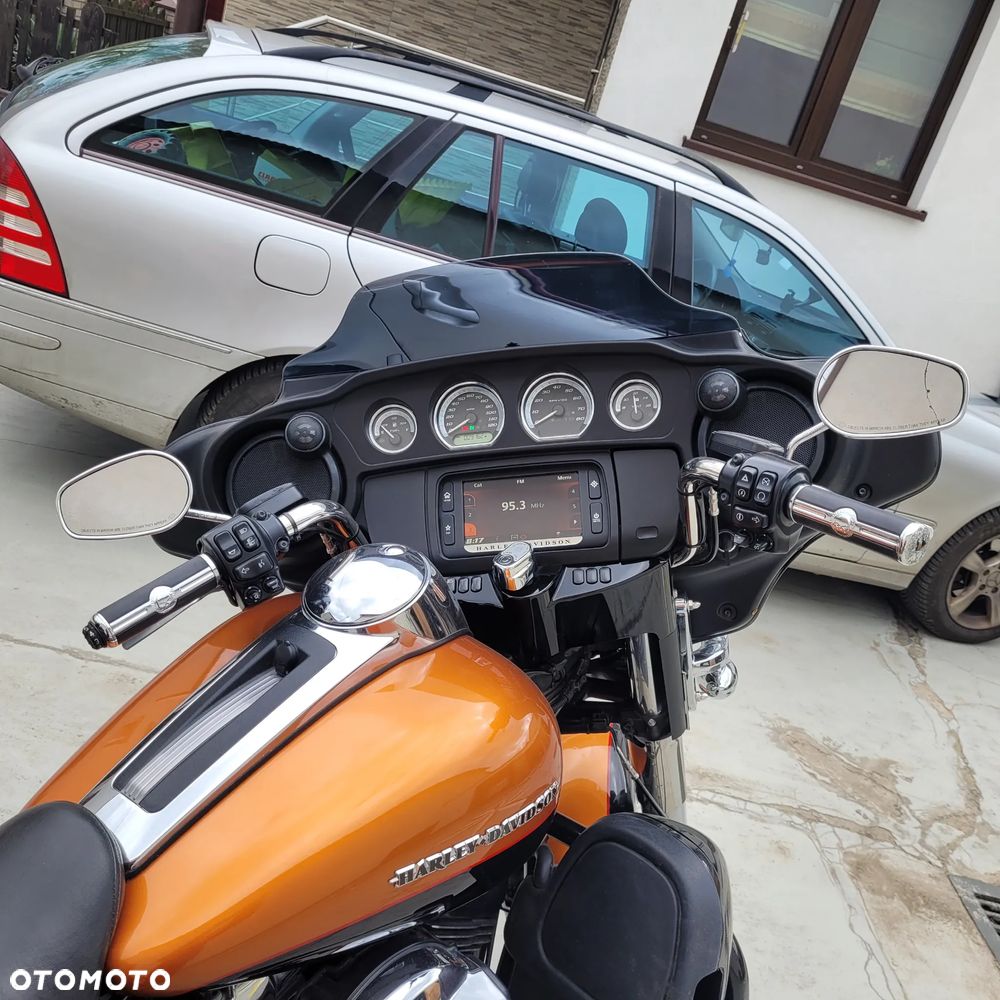 Harley-Davidson Touring Ultra Limited - 5