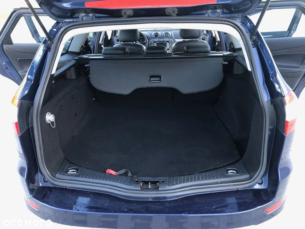 Ford Mondeo - 13