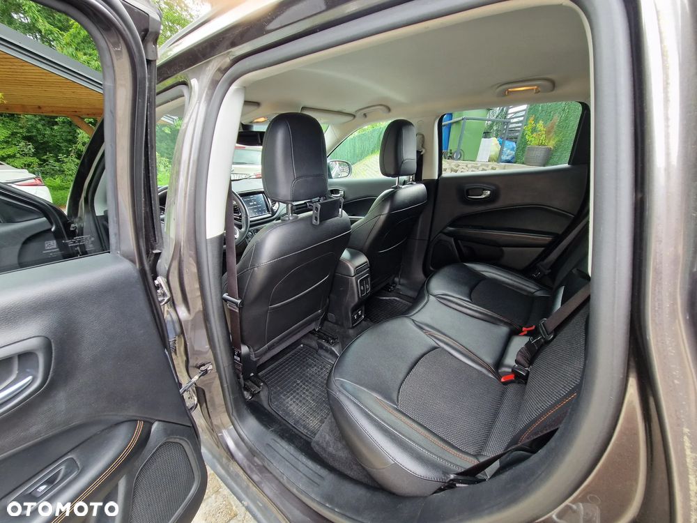 Jeep Compass 1.4 TMair Limited 4WD S&S - 14