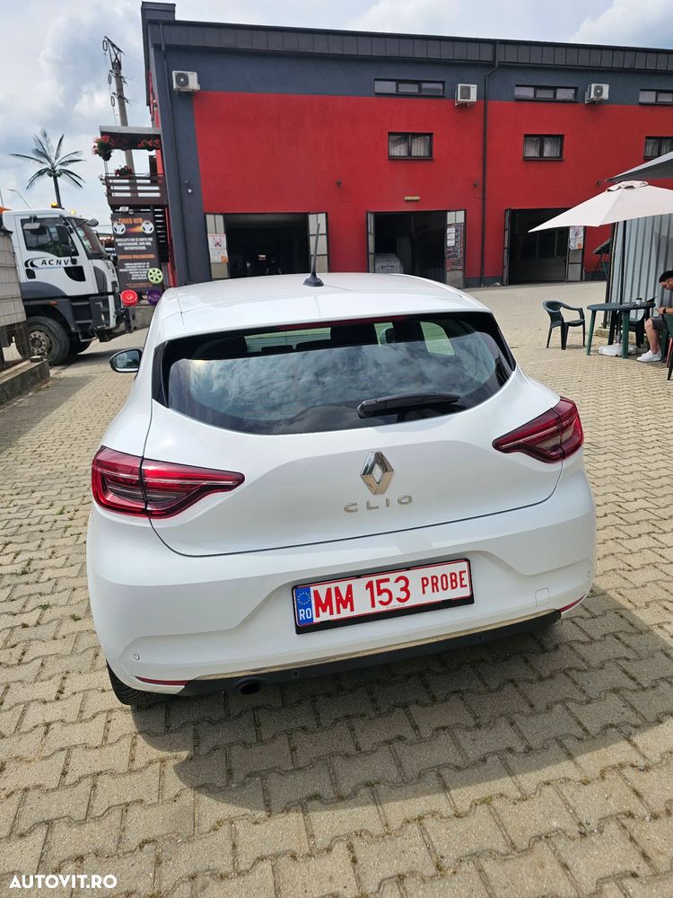 Renault Clio - 13