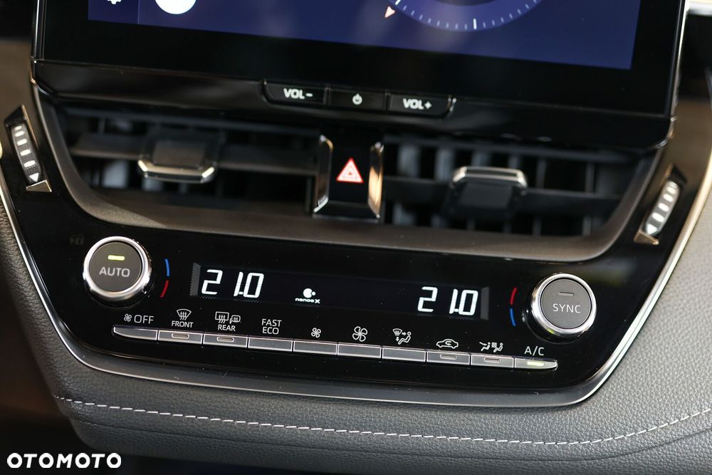 Toyota Corolla 2.0 Hybrid GR Sport Dynamic - 39