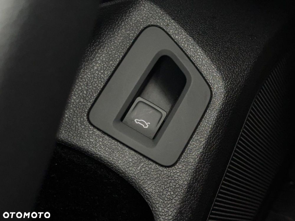 Volkswagen Arteon Shooting Brake 2.0 TDI 4Motion R-Line DSG - 32