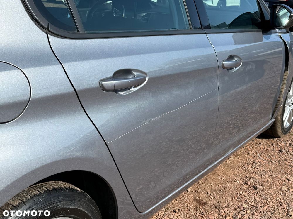 Peugeot 308 - 12