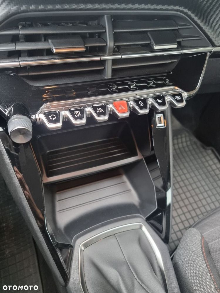 Peugeot 208 1.2 PureTech Active S&S - 36