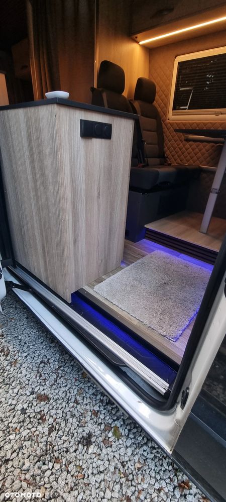 Volkswagen Crafter - 34