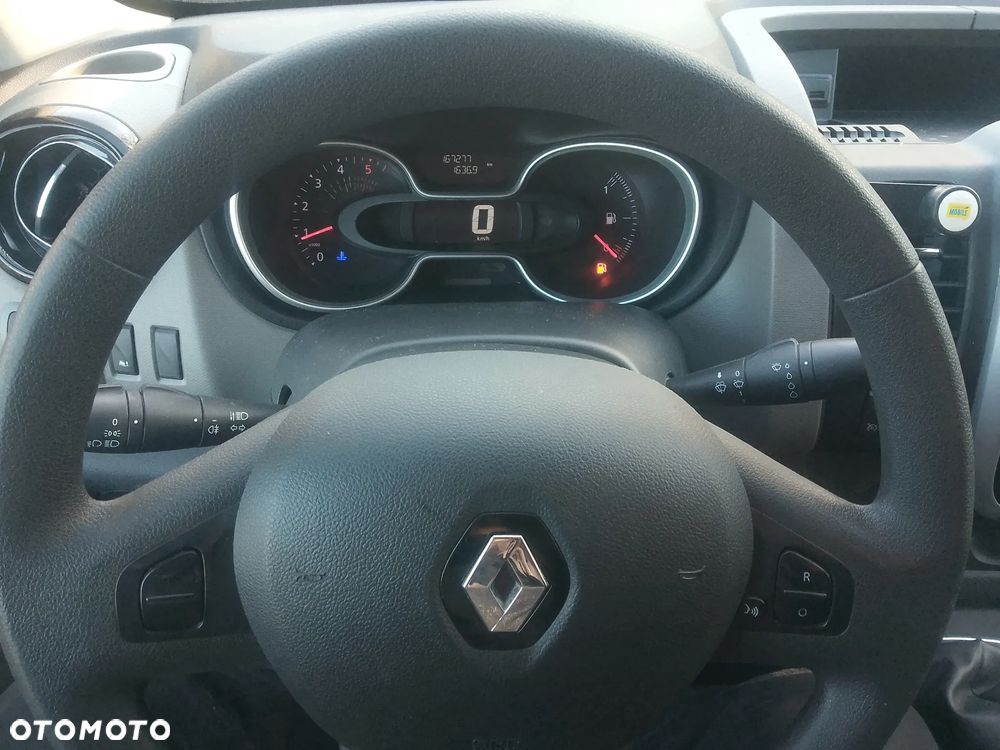 Renault Trafic 2018 photo 3