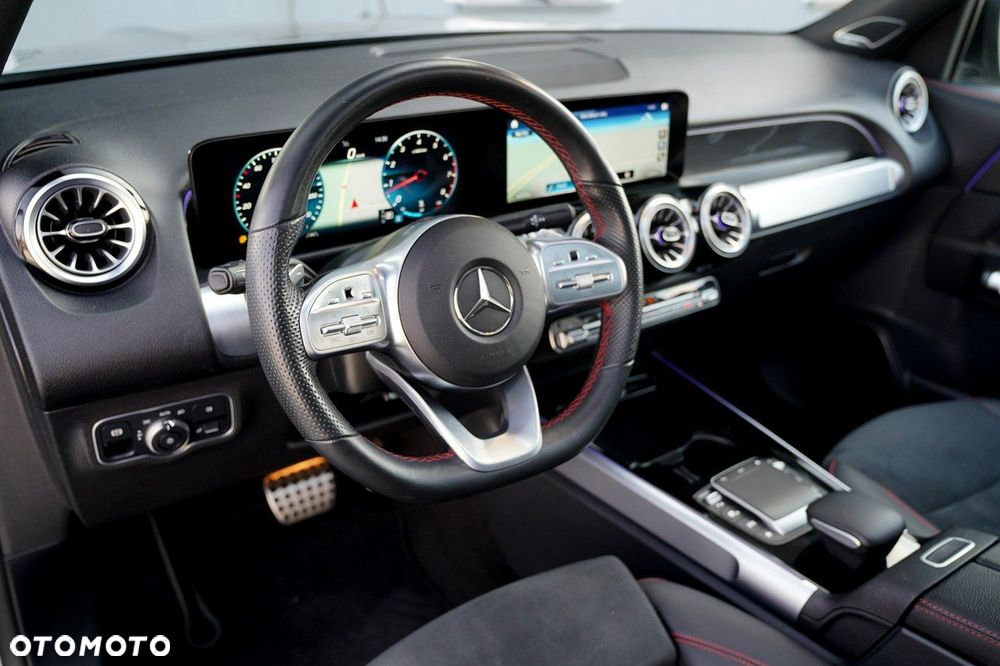 Mercedes-Benz GLB 250 4Matic 8G-DCT AMG Line Advanced Plus - 21