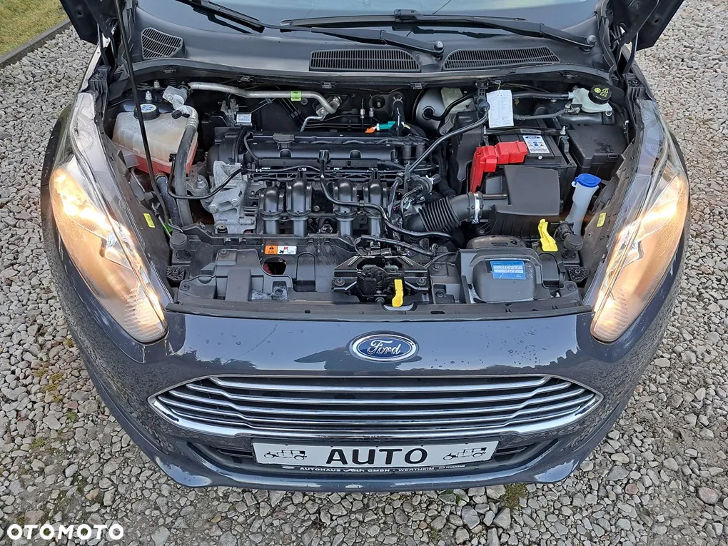 Ford Fiesta 1.25 Ambiente - 32