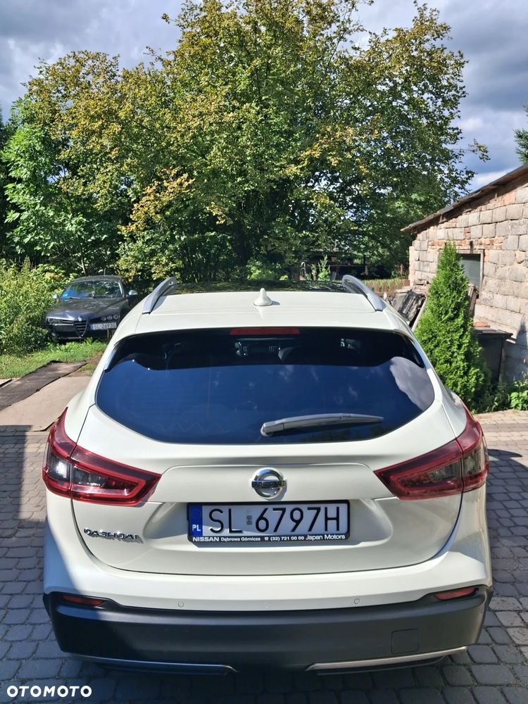 Nissan Qashqai 1.3 DIG-T N-Connecta - 33