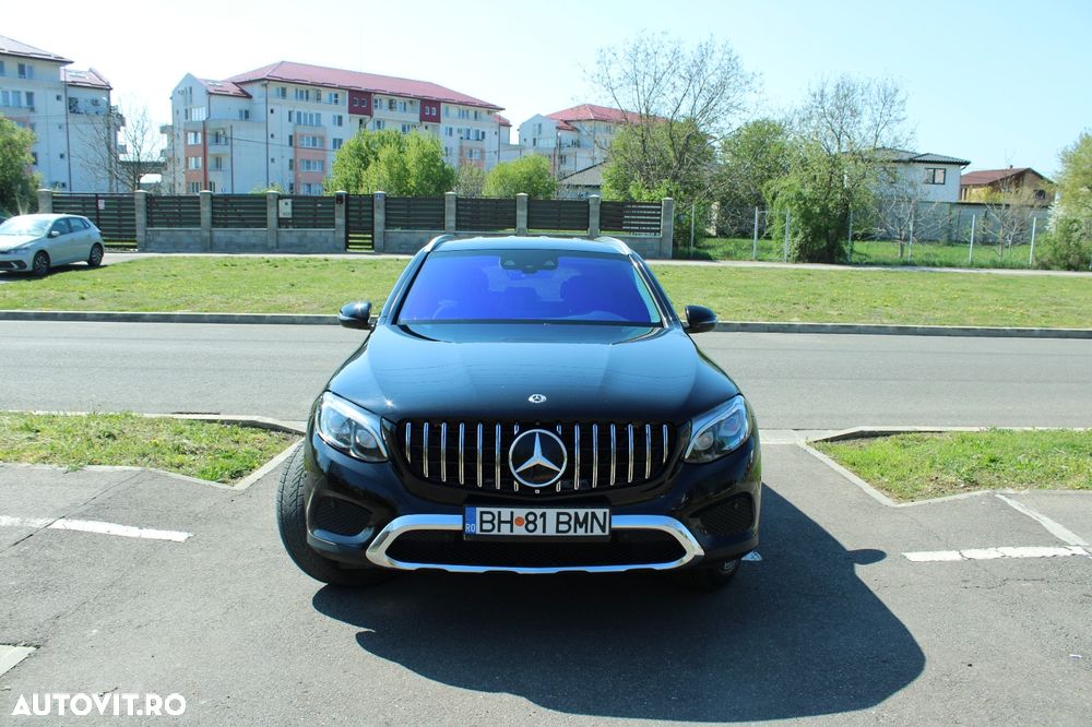 Mercedes-Benz GLC - 1