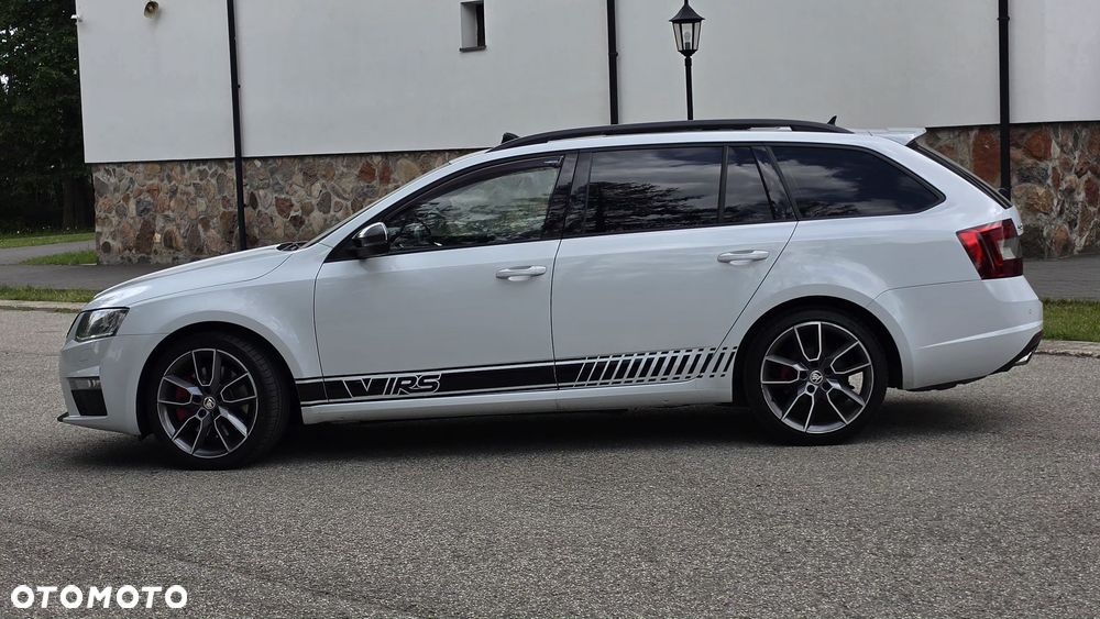 Skoda Octavia 2.0 TDI (Green tec) DSG RS - 9
