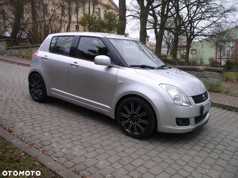 Suzuki Swift 1.5 Comfort - 36