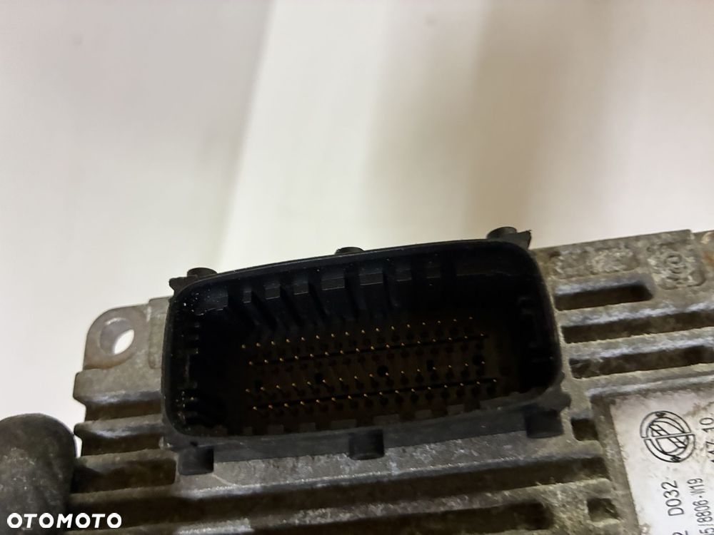 FIAT KOMPUTER  STEROWNIK  SILNIKA 51868974 - 4