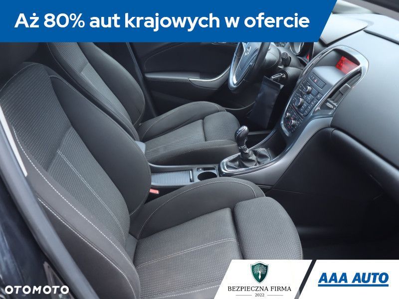 Opel Astra - 11