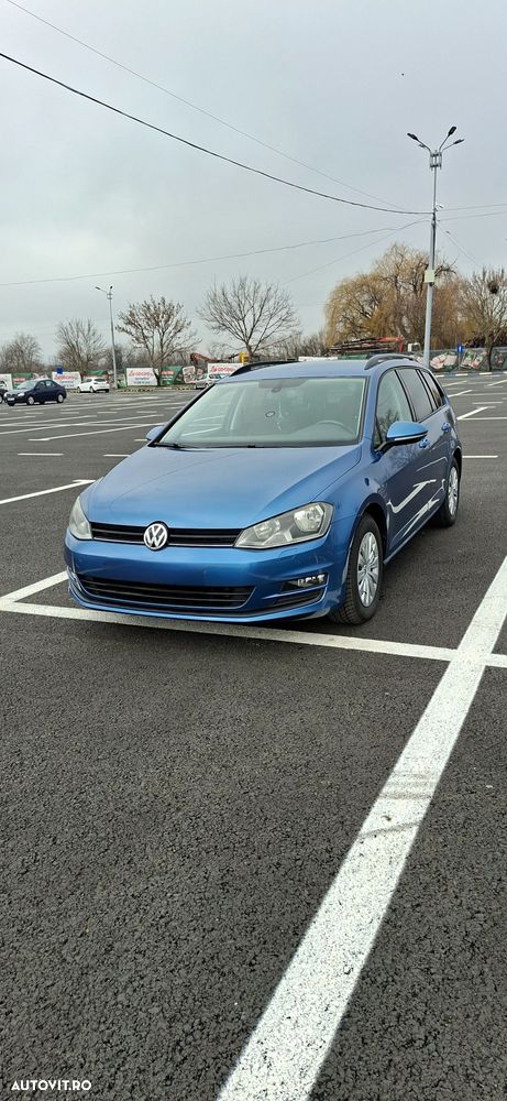 Volkswagen Golf 1.6 TDI DPF BlueMotion Technology Highline - 1