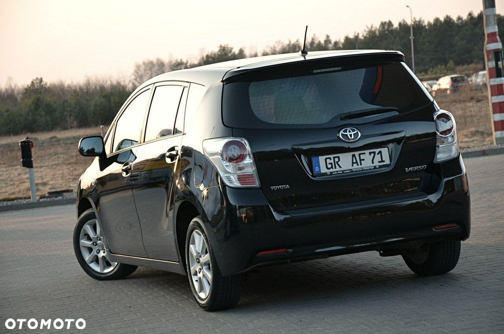 Toyota Verso - 6