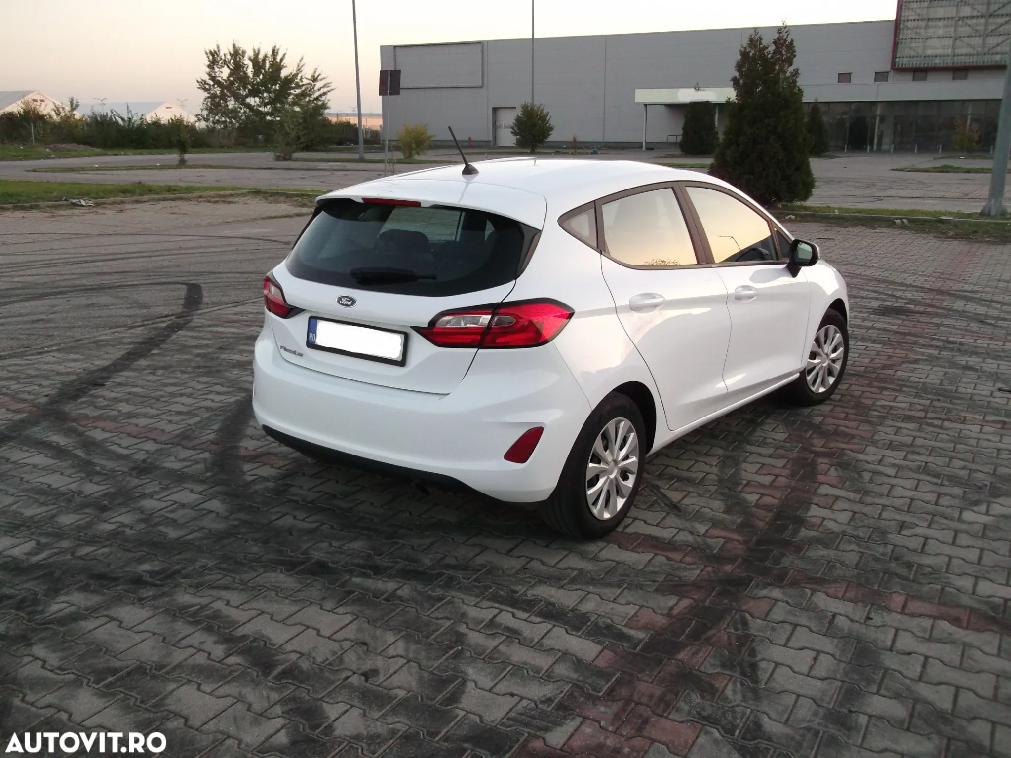Ford Fiesta 1.1 Trend Connected - 4