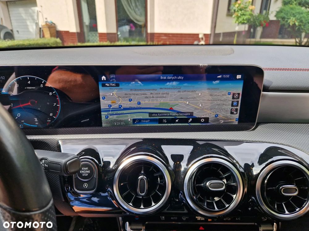 Mercedes-Benz CLA 200 AMG Line 7G-DCT - 25