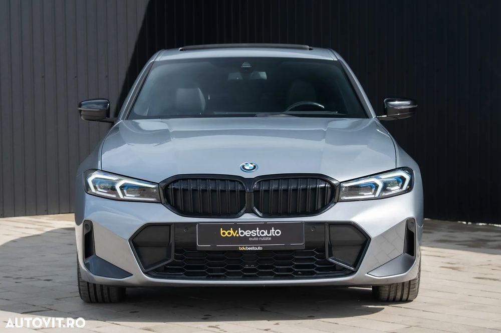 BMW Seria 3 330e Aut. M Sport - 3