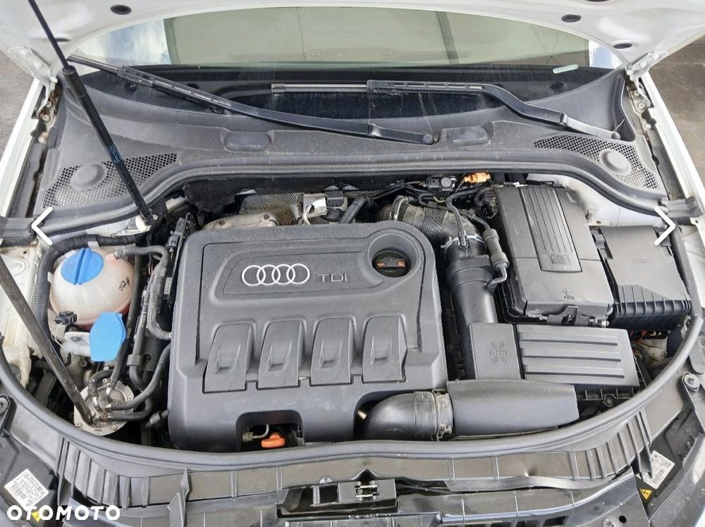 Audi A3 Sportback 2.0 TDI DPF S tronic S line Sportpaket - 19