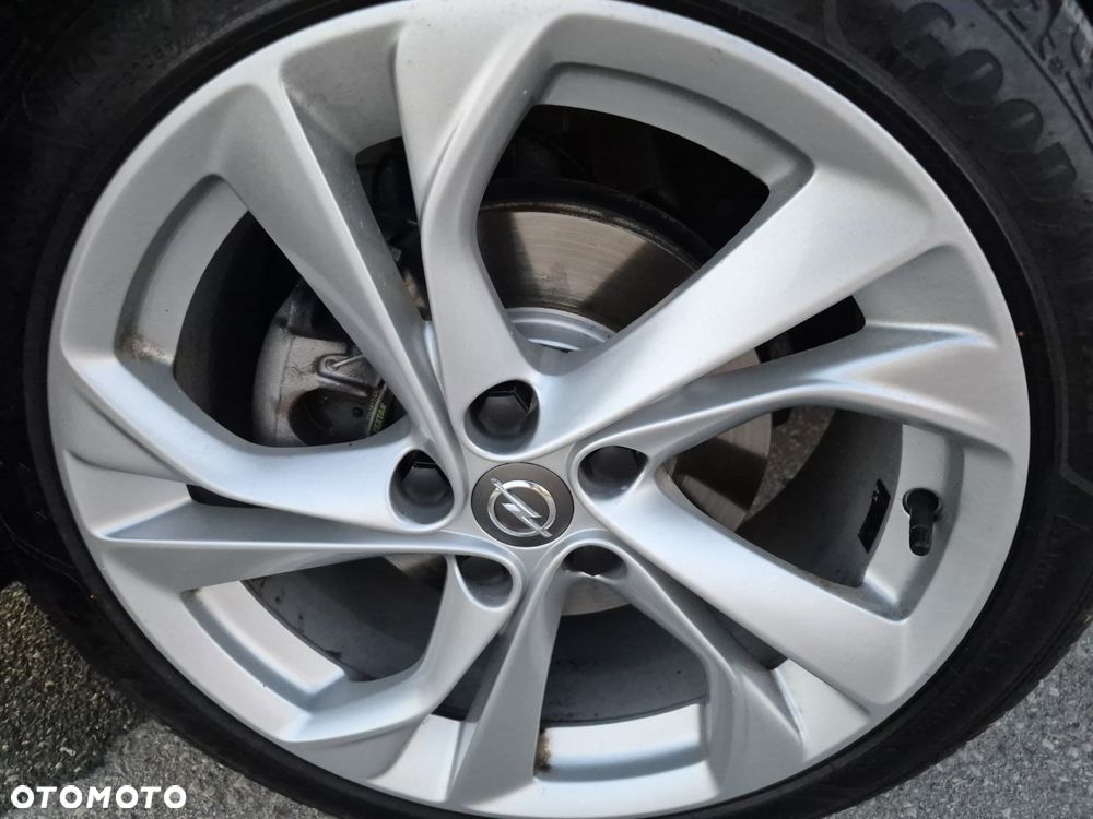 Opel Astra 1.4 Turbo Innovation - 33