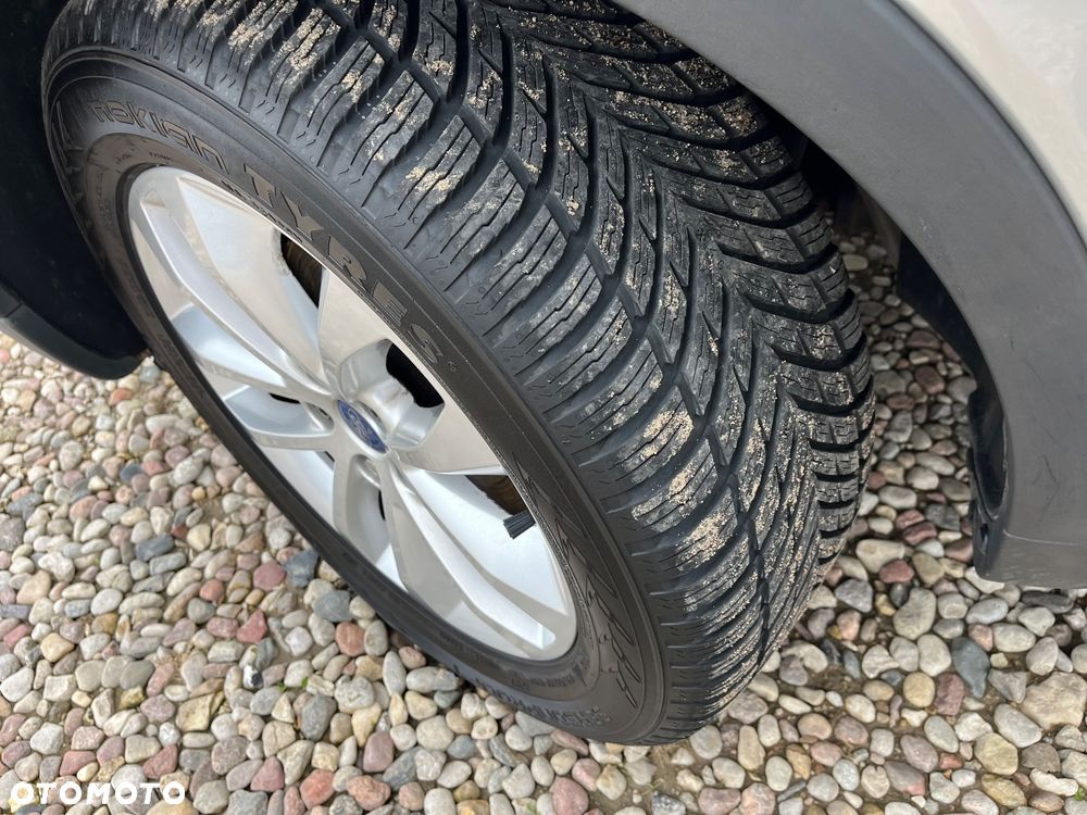 Ford Kuga 2.0 TDCi Titanium - 25