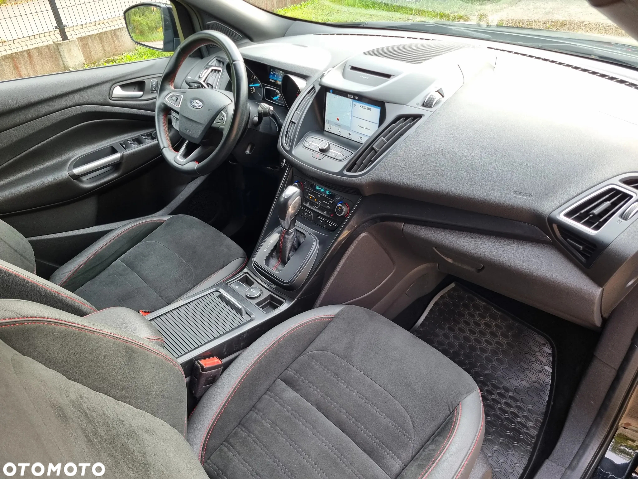 Ford Kuga 1.5 EcoBoost 4x4 ST-Line - 25