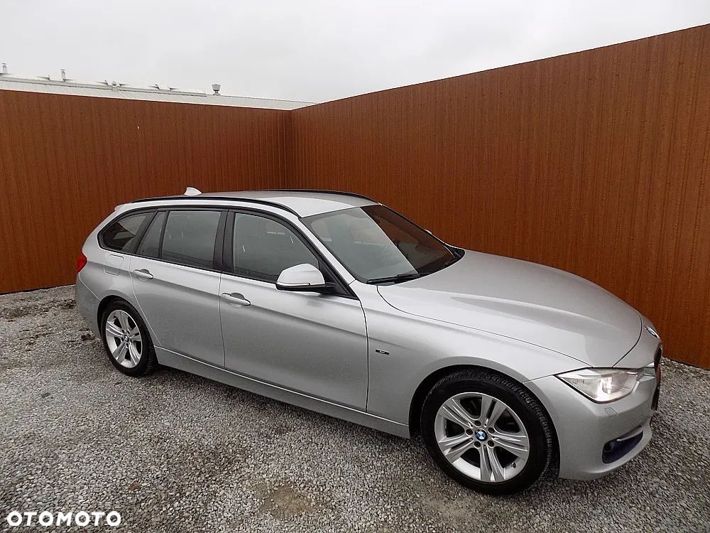 BMW Seria 3 316d Sport Line - 33