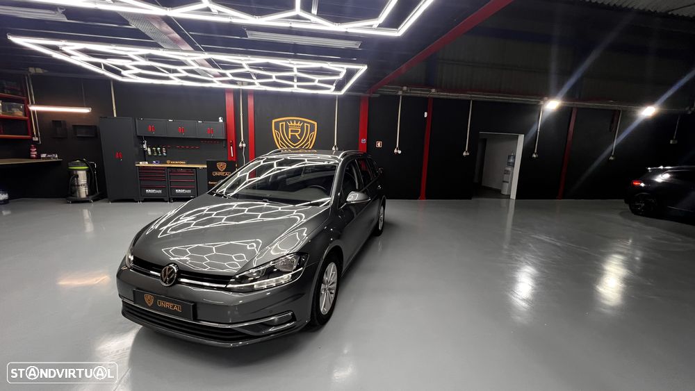 VW Golf Variant 1.6 TDi Confortline - 23