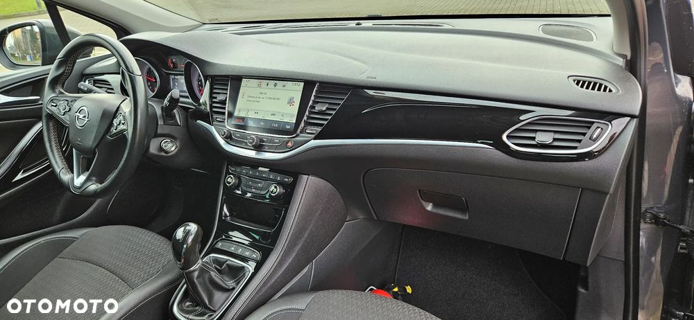 Opel Astra 1.6 D (CDTI) Start/Stop Innovation - 10