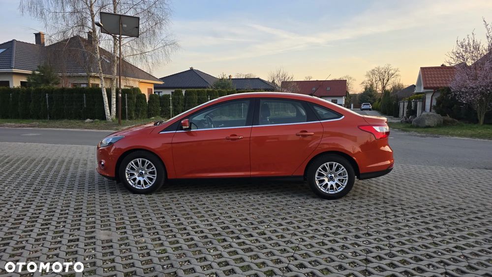 Ford Focus 1.6 EcoBoost Titanium - 8