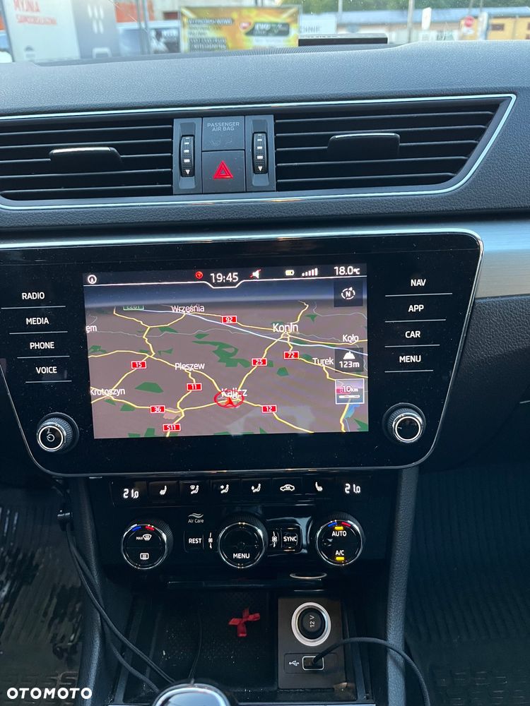 Skoda Superb 2.0 TDI Ambition - 9